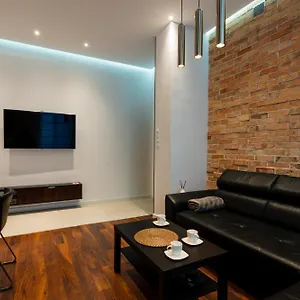https://luna-apartment.krakowhotelspoland.com